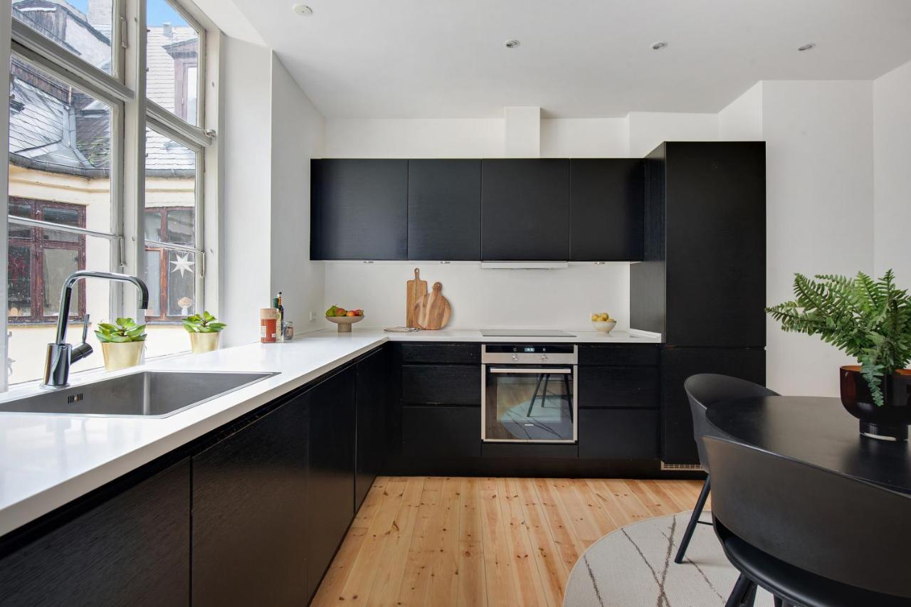Sanders Square - Spacious Six-Bedroom Apartment Near Amalienborg København Eksteriør bilde