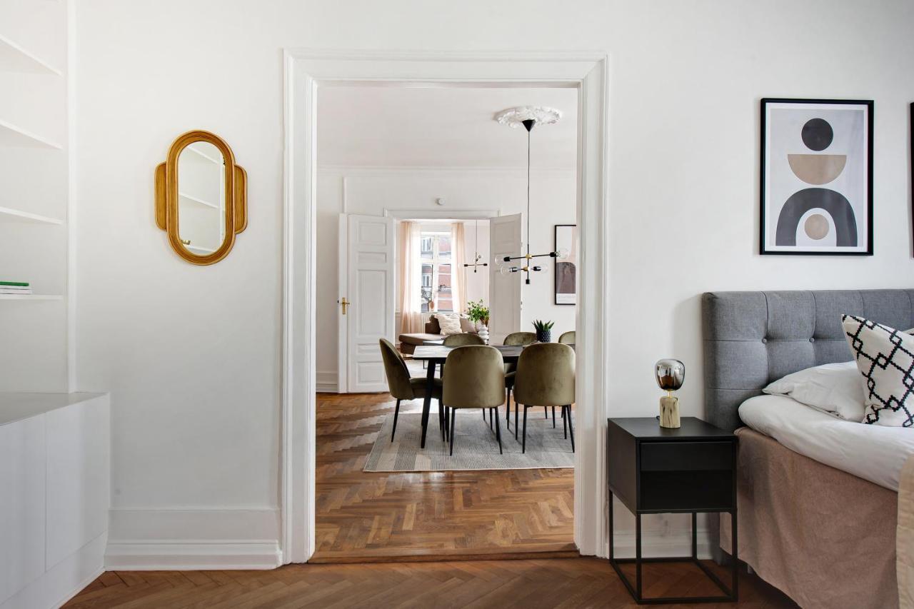 Sanders Square - Spacious Six-Bedroom Apartment Near Amalienborg København Eksteriør bilde