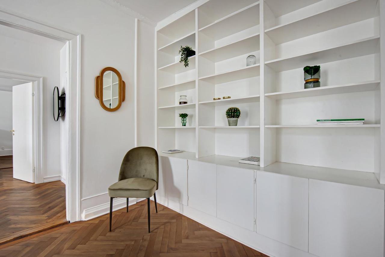 Sanders Square - Spacious Six-Bedroom Apartment Near Amalienborg København Eksteriør bilde